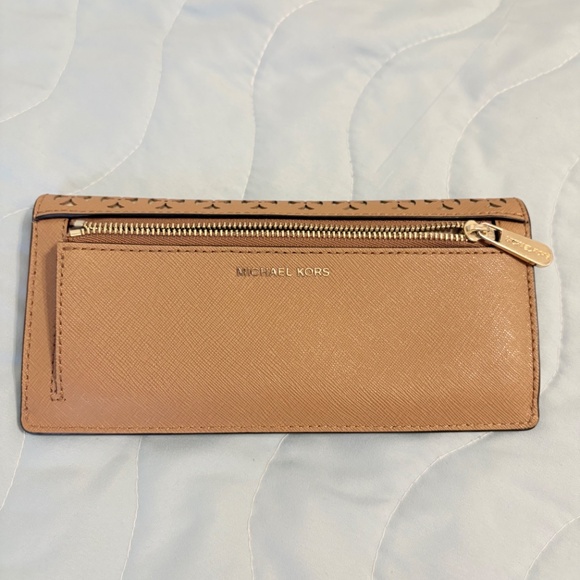 Michael Kors Bag and Matching Wallet - Picture 4 of 6